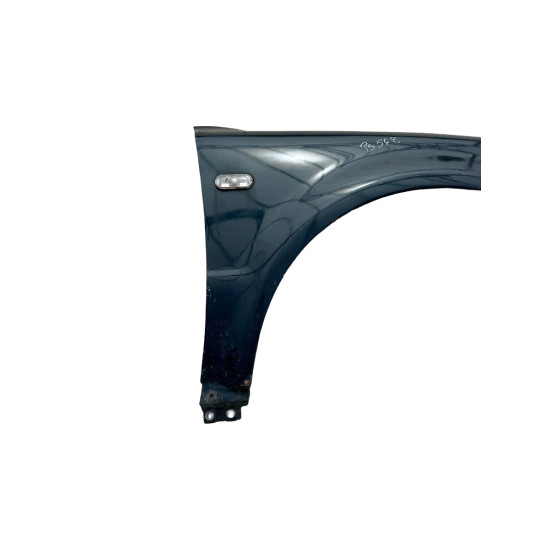 Aripa dreapta VOLKSWAGEN PASSAT Estate 3B5 1997 - 2001 1.9 TDI AFN, AVG