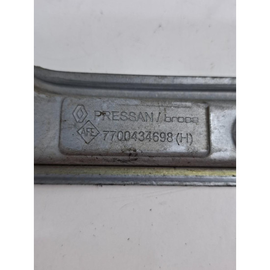 RENAULT Symbol I [ 1998 - 2008 ] 1.4 16V (98 CP)