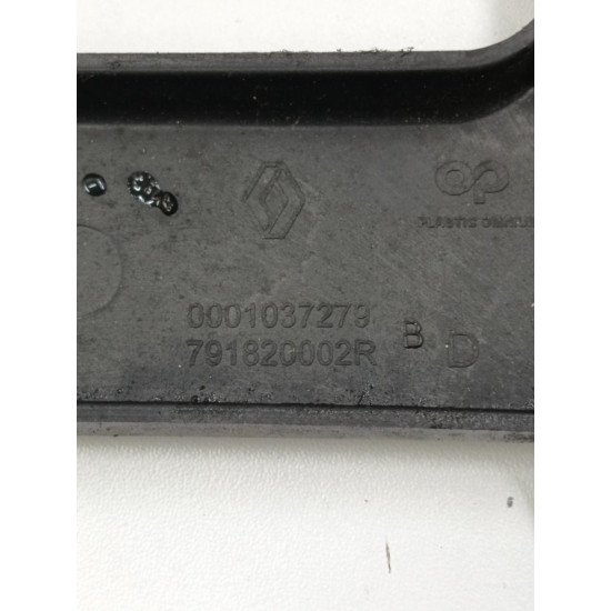Suport bara spate dreapta spate RENAULT MEGANE III Grandtour KZ0/1 2008 -> 1.4 TCe H4J 700 791820002r