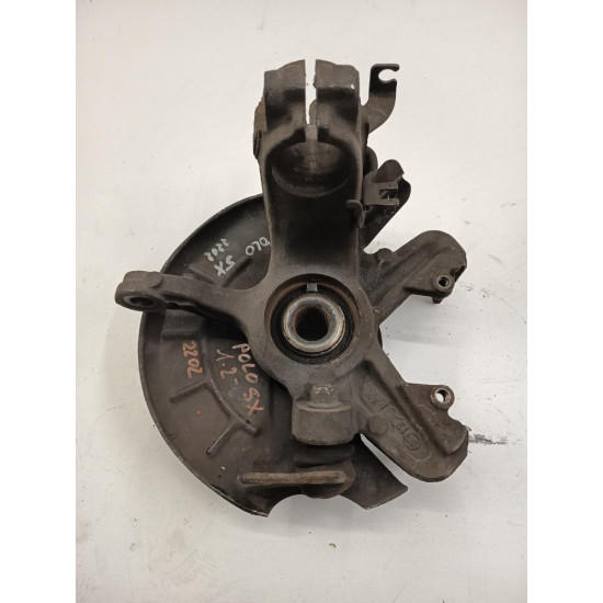Fuzeta stanga fata VOLKSWAGEN POLO 9N_ 2001 - 2012